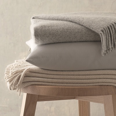 frette-throws_ blankets_pillows-9.jpg