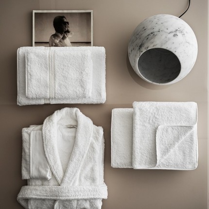 frette-bathroom-accessories-3.jpg